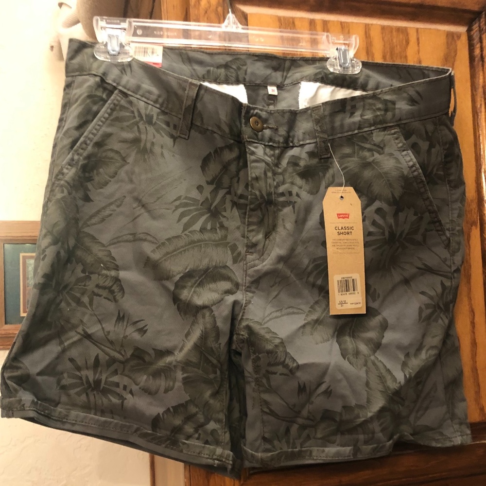 Levi Shorts